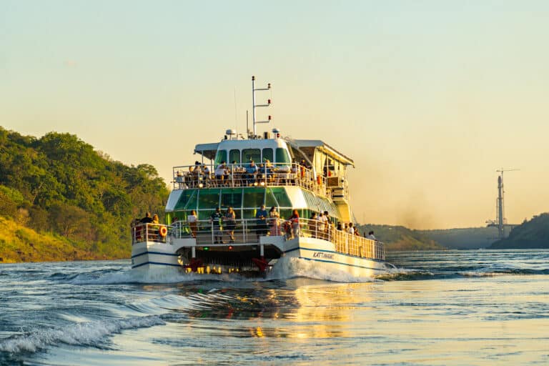 Iguazu River Kattamaran