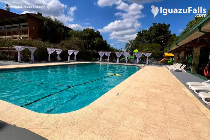 Hotel Raices Esturion