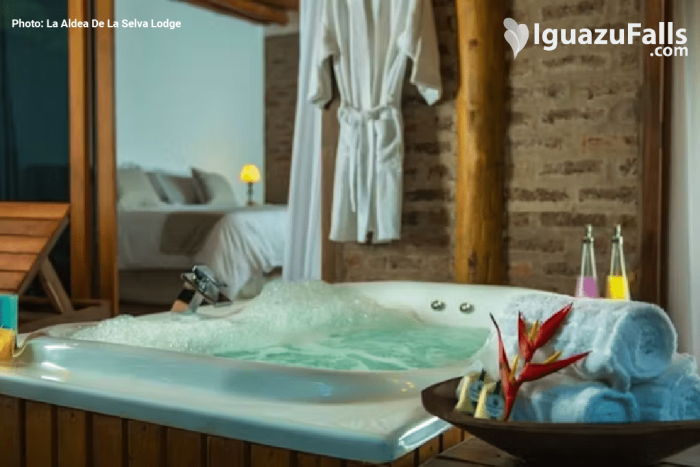 La Aldea De La Selva Lodge