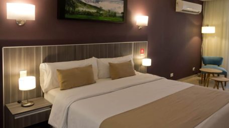 city-falls-iguazu-standard-1-king-bed